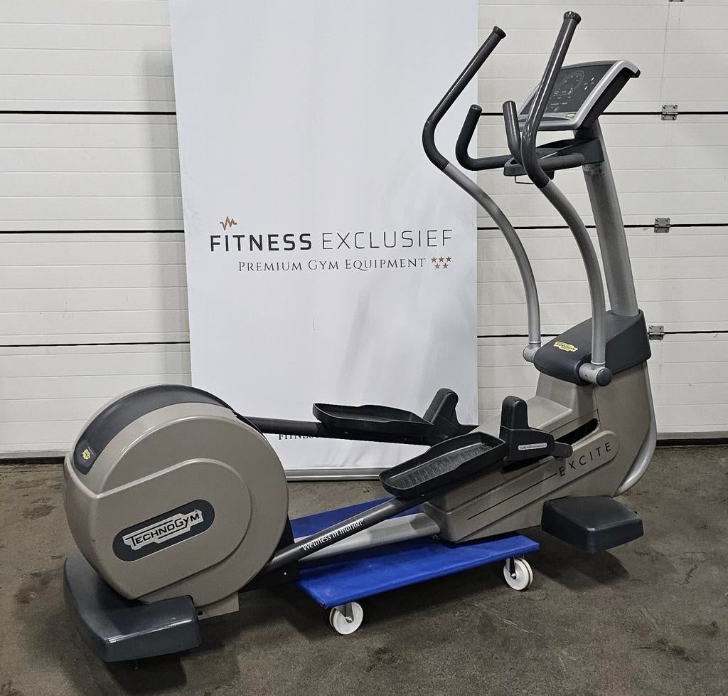 Technogym Synchro Excite 500 LED SP – Inruilkoopje, Ophalen, Gebruikt, Benen, Overige typen