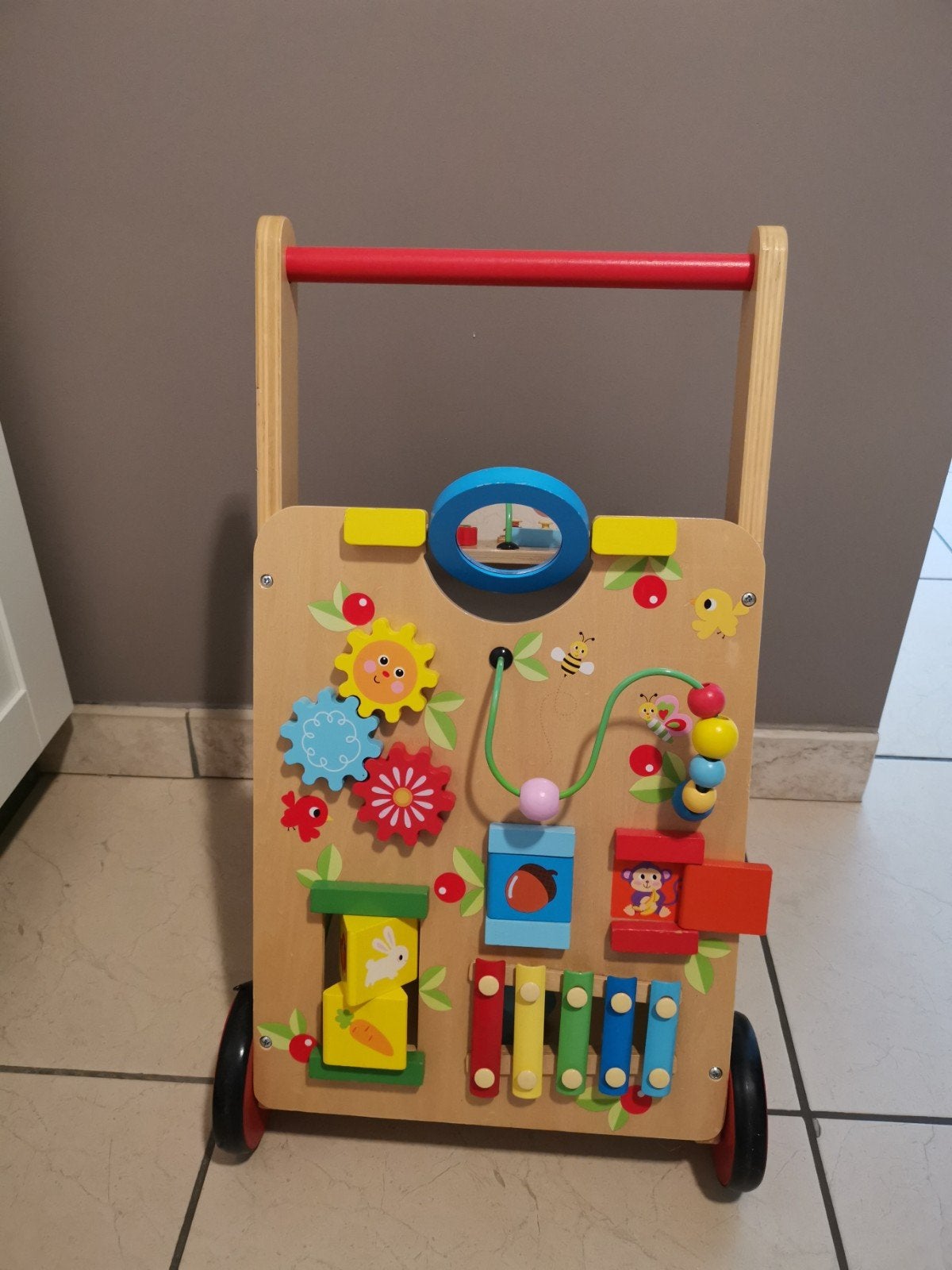 Activiteiten loopwagentje : loop, speel en leer, Kinderen en Baby's, Speelgoed | Houten speelgoed, Ophalen, Zo goed als nieuw