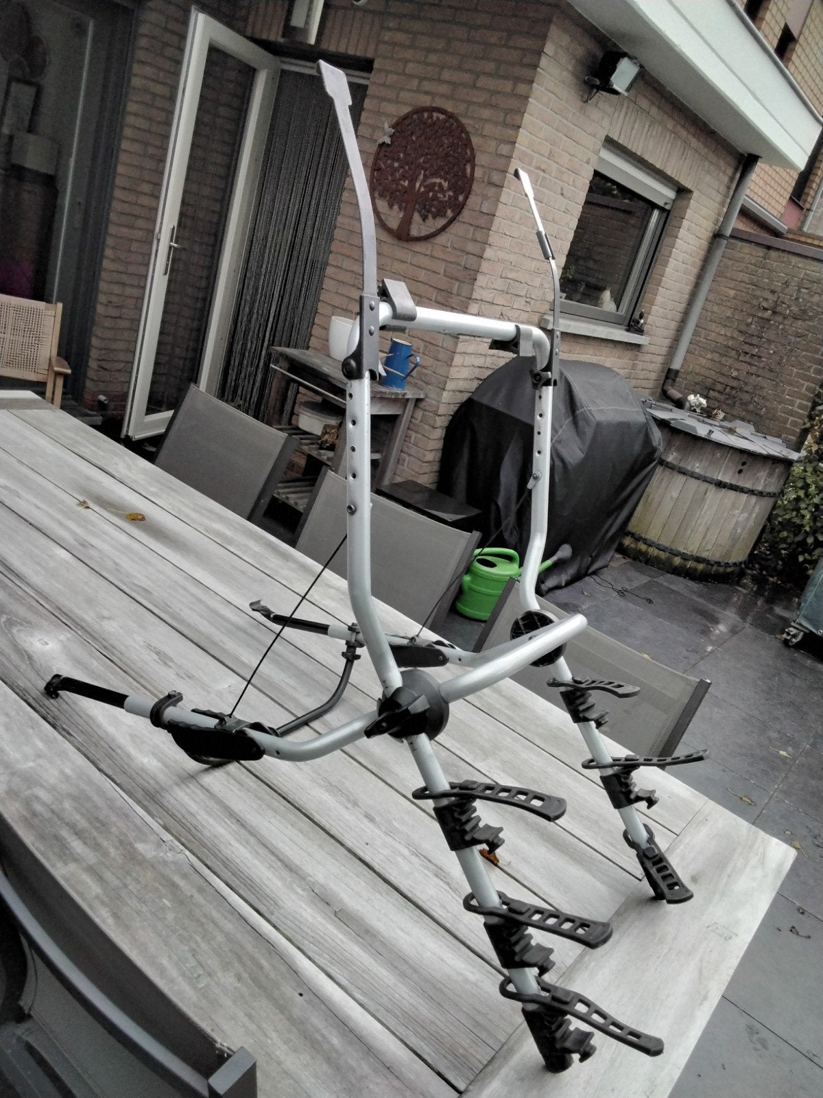 thule clip on in goede staat, Ophalen