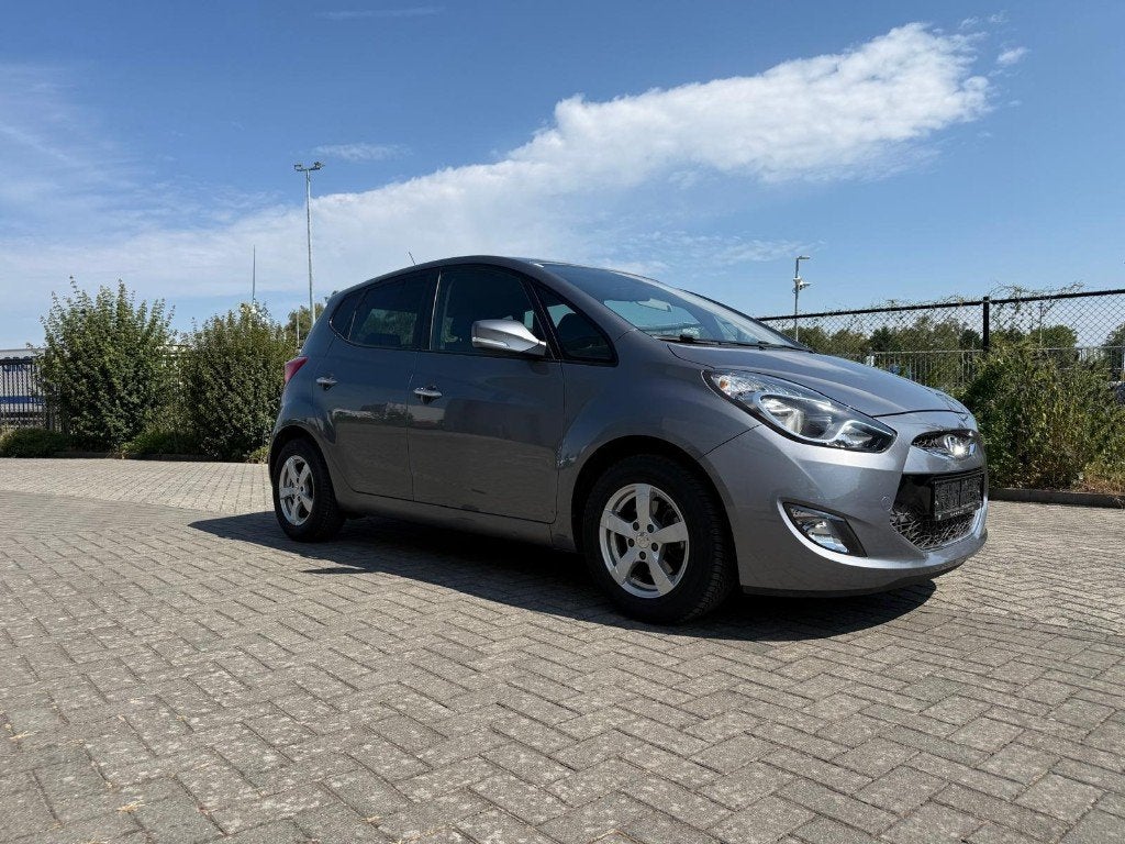 Hyundai IX20 incl. 1 jaar garantie & winterset inbegrepen, Achat, Entreprise, Carnet d'entretien, 5 portes