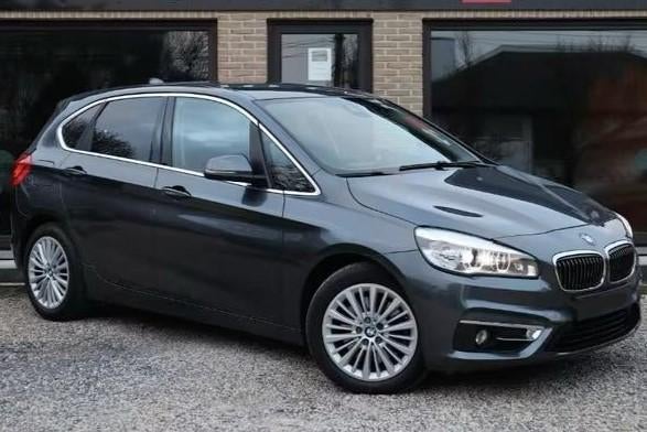 BMW 225 Active Tourer Luxe PHEV 225xEA, Auto's, BMW, Monovolume, Euro 6, Bruin, 3 cilinders