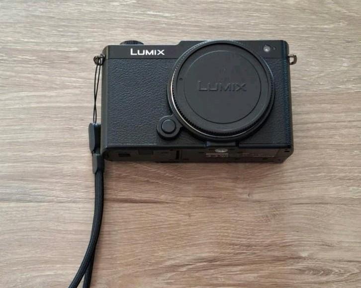 Panasonic Lumix S9 monture L Leica Sigma, TV, Hi-fi & Vidéo, Appareils photo numériques, Enlèvement ou Envoi, Autres Marques, Comme neuf