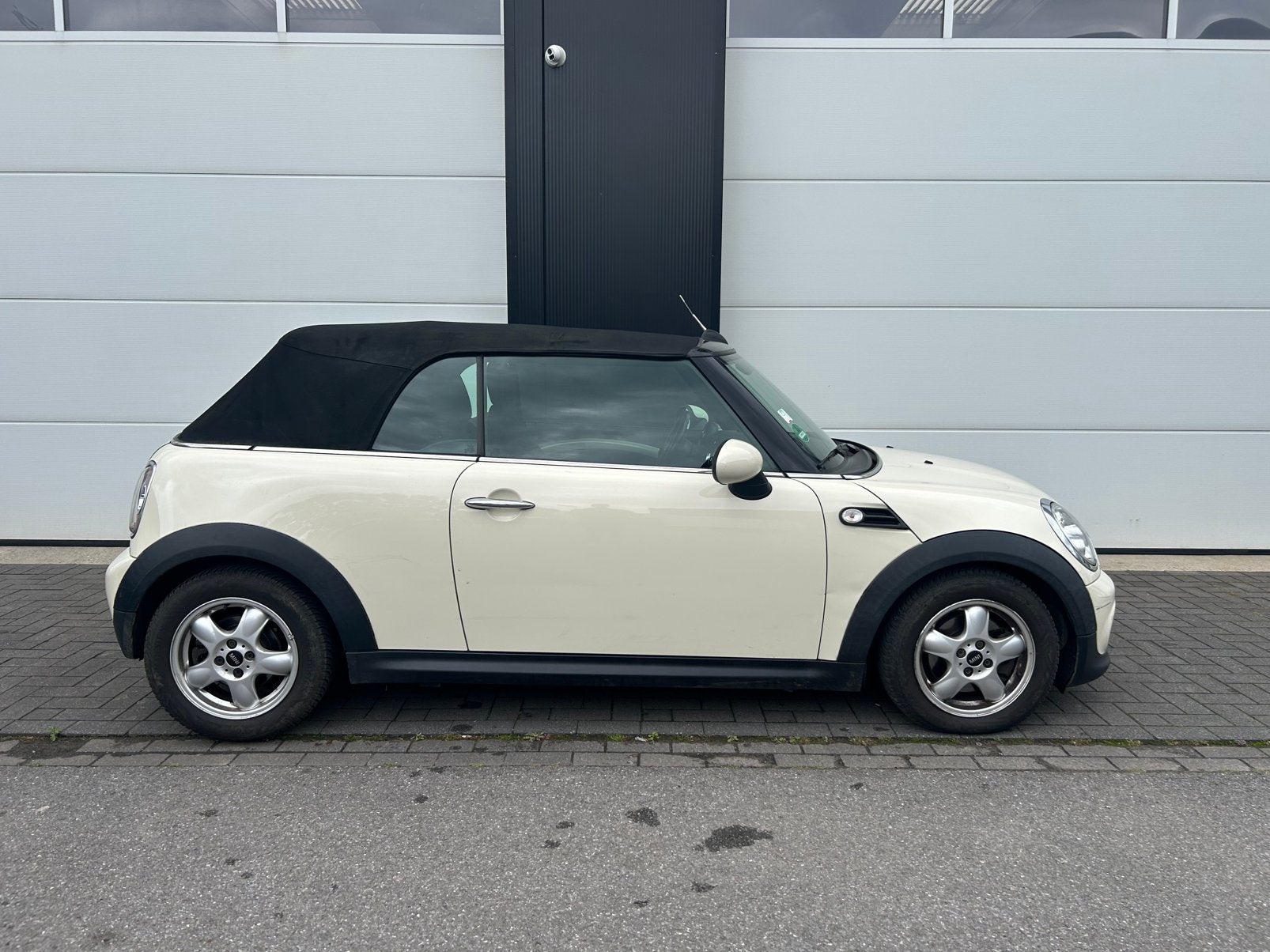 Mini Cooper D Cabrio 1.6 D / Cabrio, Auto's, Mini, Euro 5, Stof, Zwart, Overige kleuren