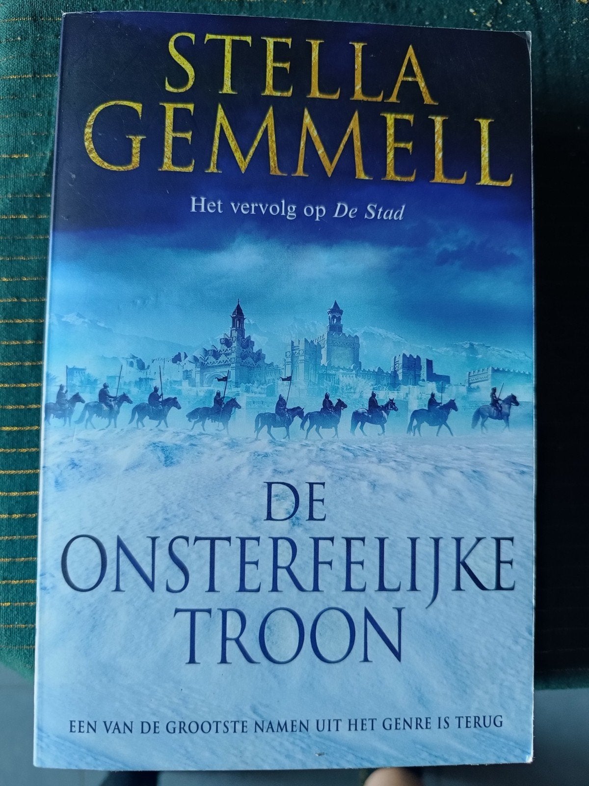 Stella Gemmell : De onsterfelijke troon, Ophalen of Verzenden