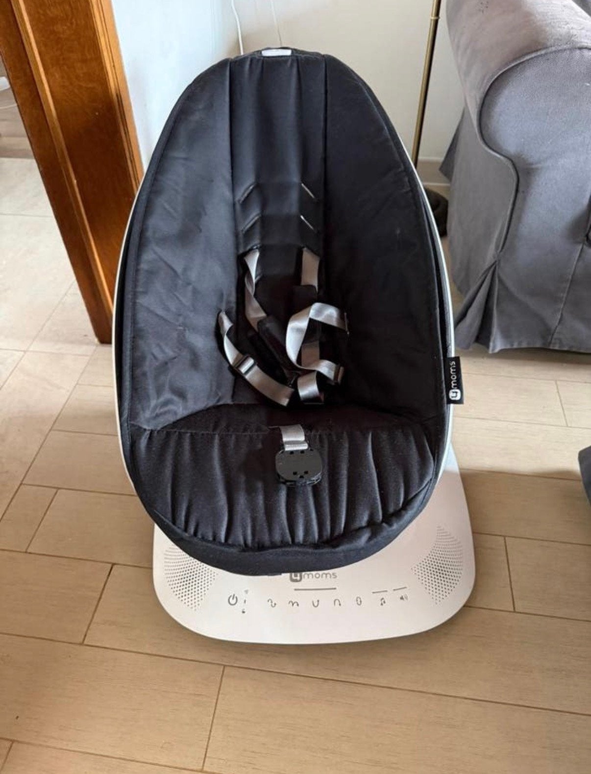 Mamaroo 4 moms, Kinderen en Baby's, Wipstoeltjes, Ophalen, Gebruikt