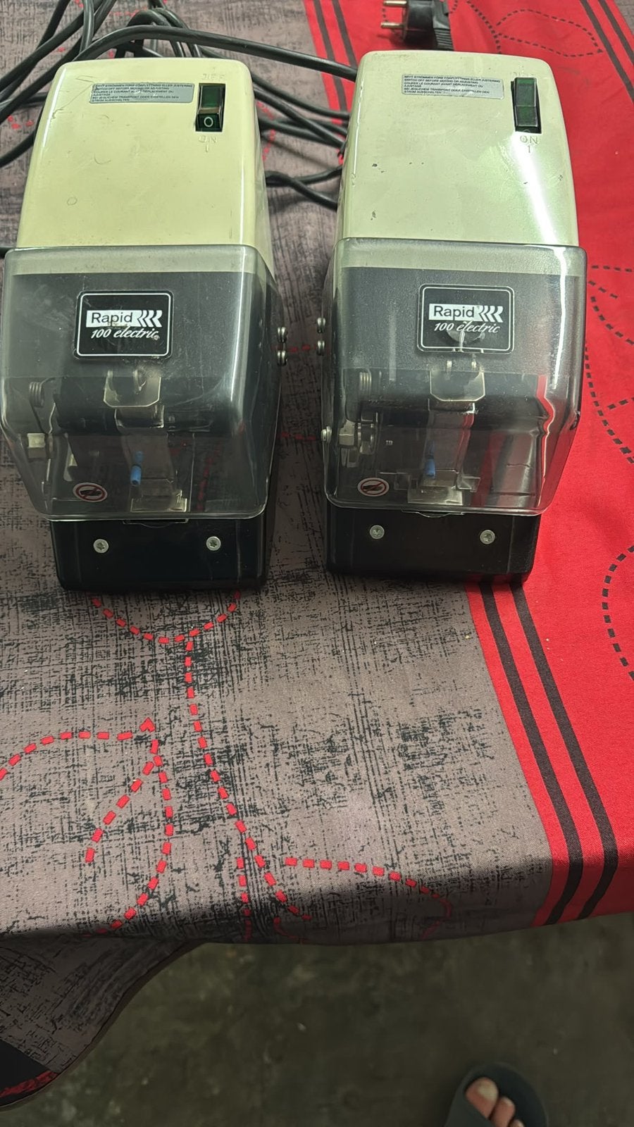 Agrafeuse électrique rapid 100E, Enlèvement