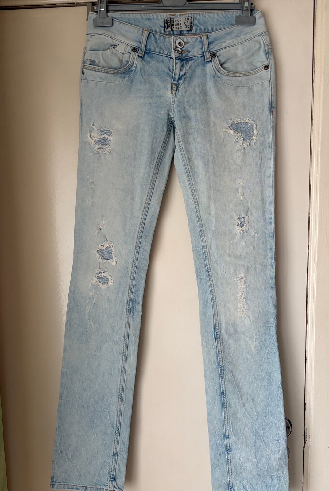 Jean effet délavé déchiré Denim Rules taille 40 lire, Vêtements | Femmes, Enlèvement ou Envoi, Comme neuf, Bleu