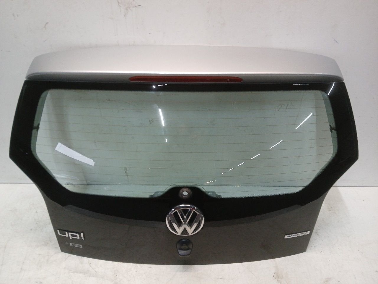 Achterklep Volkswagen Up, Auto-onderdelen, Onderdelen@venauto.nl, Van der Ven Autorecycling B.V., Gebruikt, Ettenseweg 76, 4706 PB Roosendaal, The Netherlands