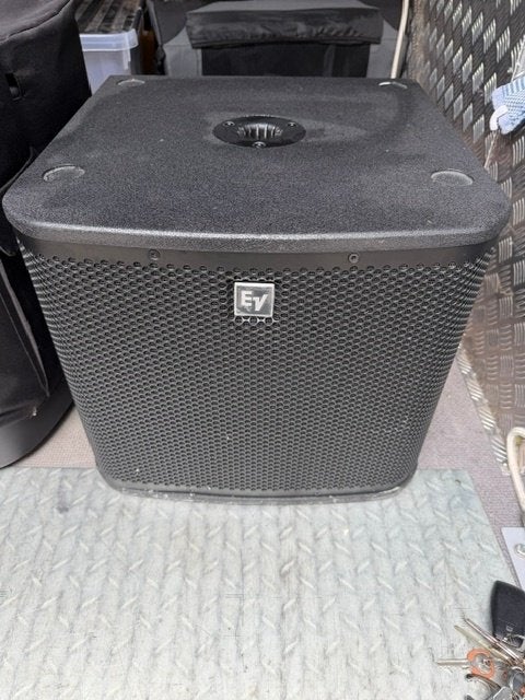 compacte  electrovoice set   boxen, Audio, Tv en Foto, Luidsprekerboxen, Speakerset, Ophalen of Verzenden, Zo goed als nieuw, Basreflex