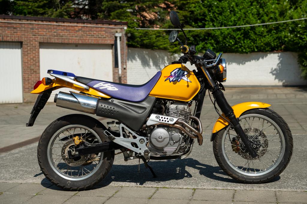 Honda SLR 650, 12 à 35 kW, Manuelle, Neuf, Particulier