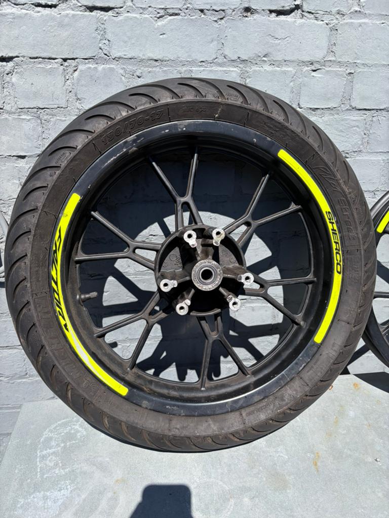 Sherco 17 inch velgen + band, Motoren, Ophalen