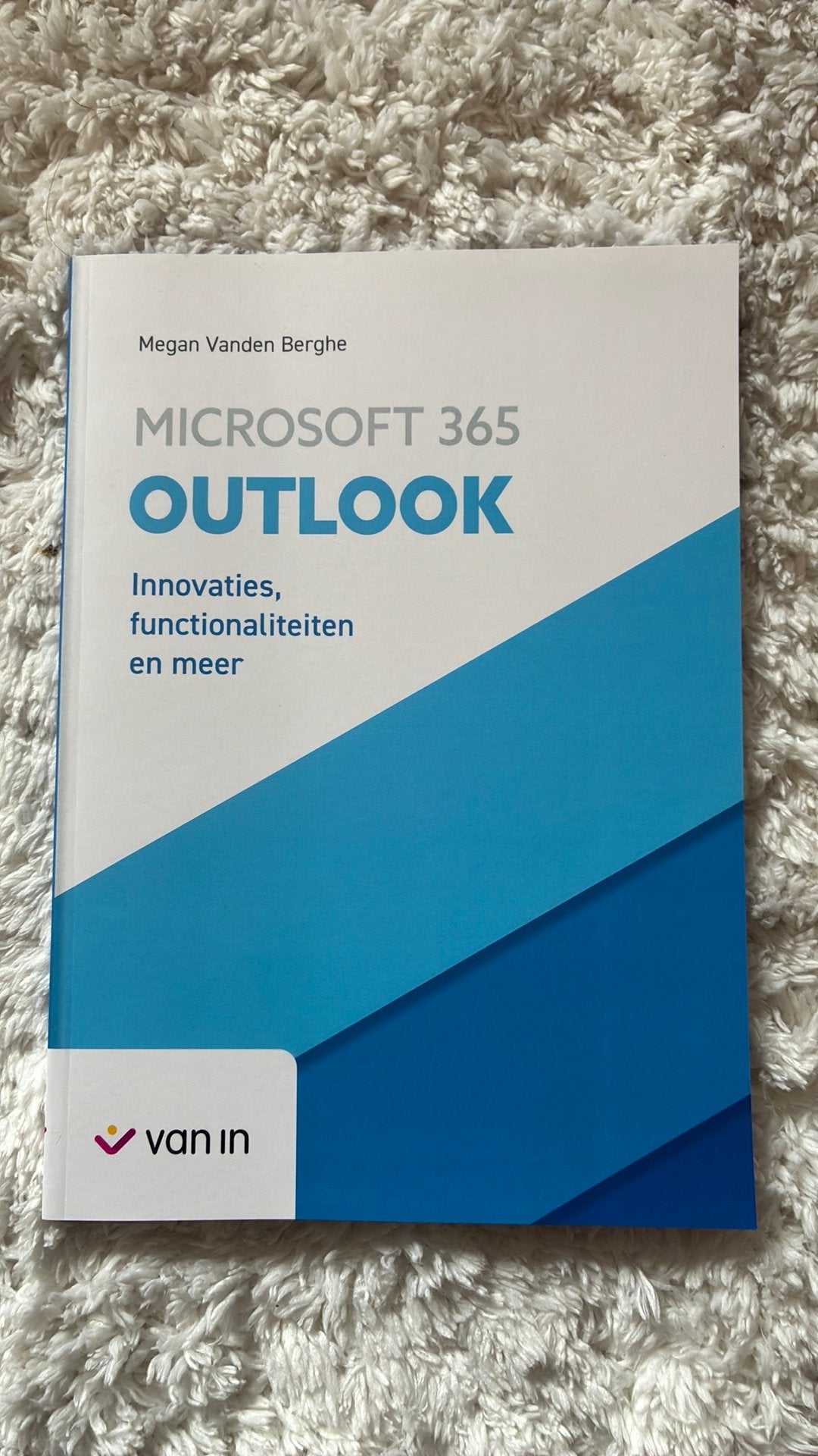 Microsoft 365 Outlook Innovaties, functionaliteiten en meer, Enlèvement, Comme neuf