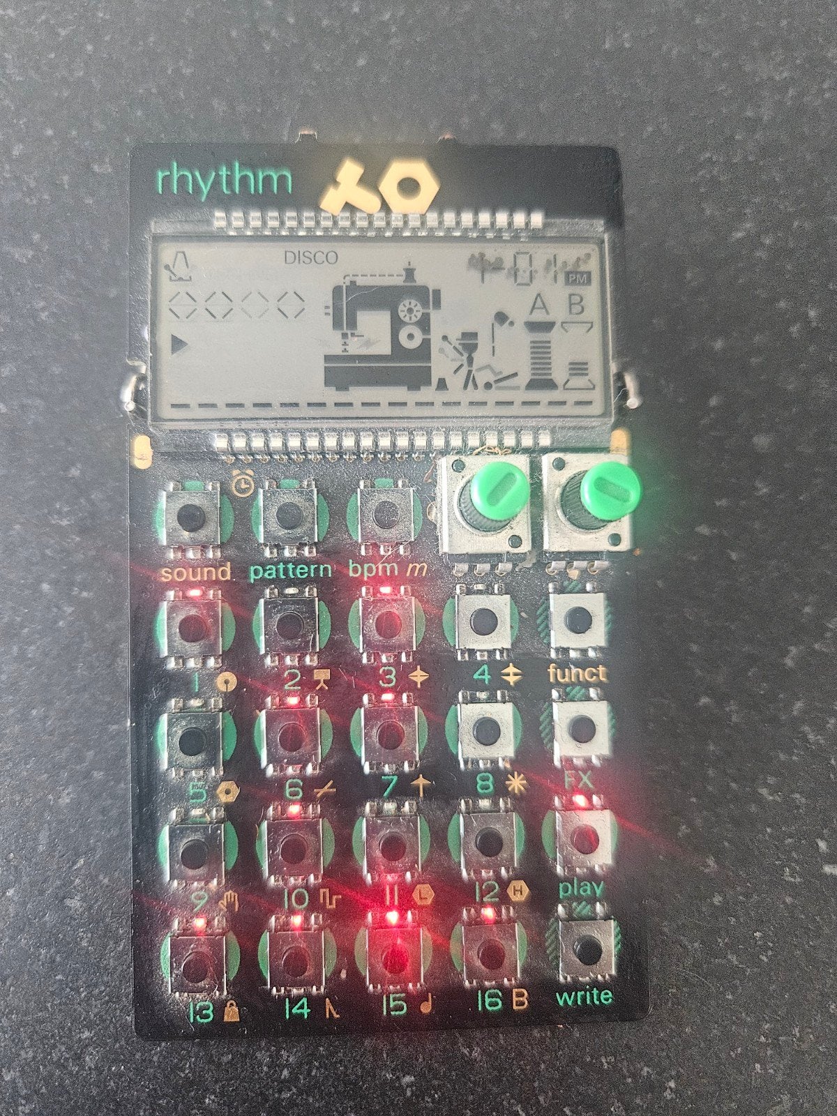 Teenage Engineering PO-12 Rhythm – volledig werkend, Muziek en Instrumenten, Ophalen of Verzenden