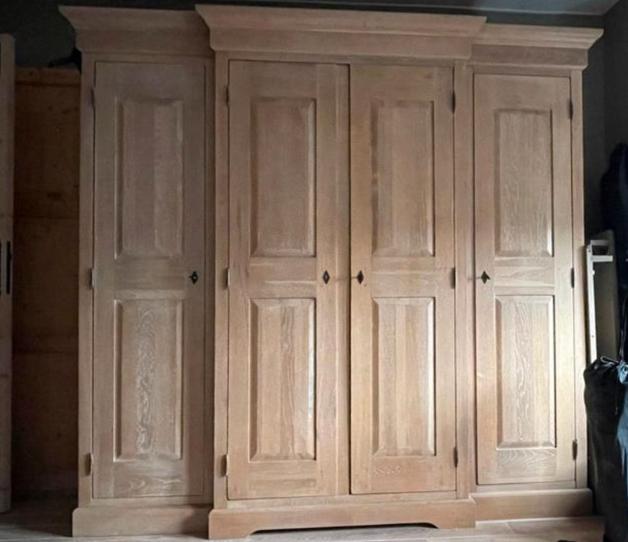Kleerkast rustiek massief eikenhout, Huis en Inrichting, Ophalen, Gebruikt