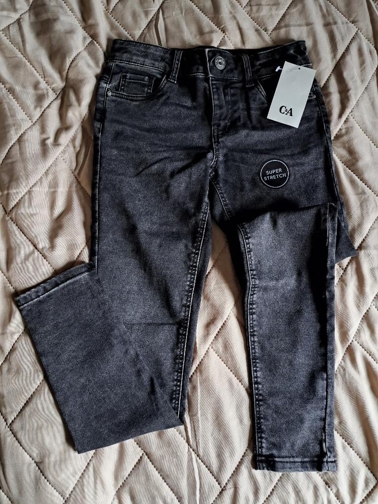 Zwarte jeansbroek maat 152 Nieuw, Kinderen en Baby's, Kinderkleding | Maat 152, Broek, C&A, Meisje, Nieuw