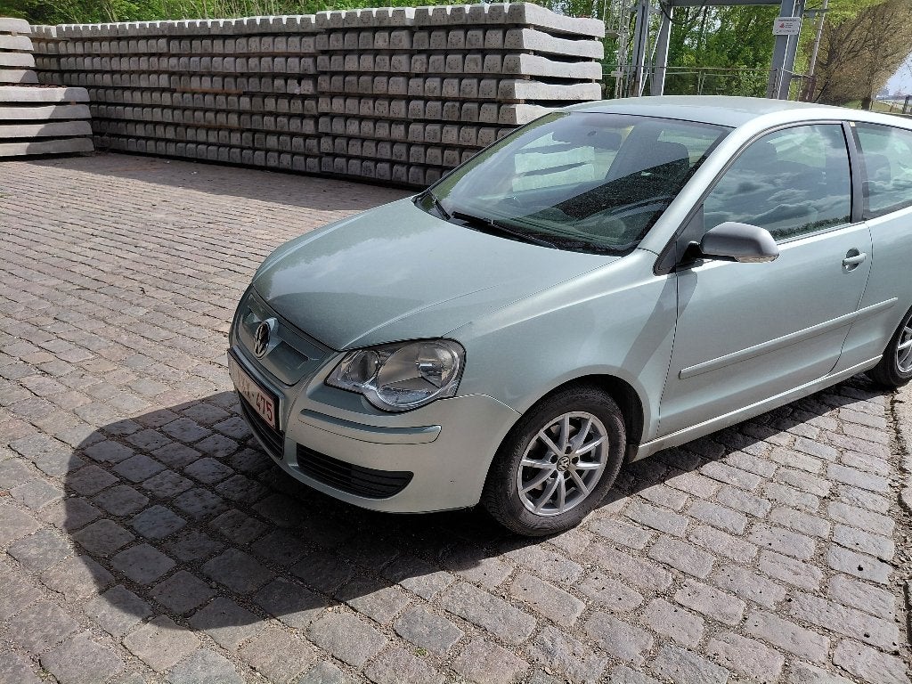 VW polo  bluemorion 1.4 diesel, Auto's, Voorwielaandrijving, Elektrische ramen, 580 kg, Blauw