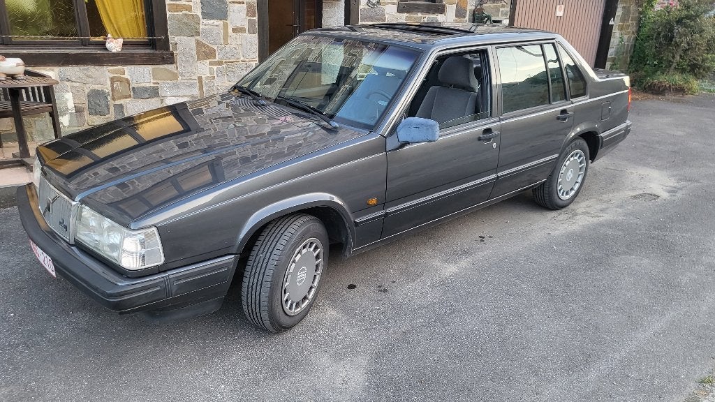 VOLVO 940 Turbo Essence, 4 portes, Boîte manuelle, Système audio, Particulier