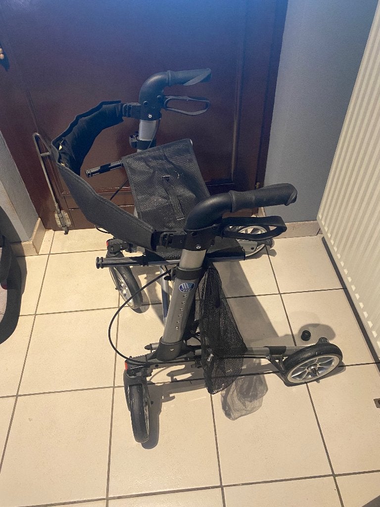 Rollator te koop, Enlèvement, Poids léger, Comme neuf