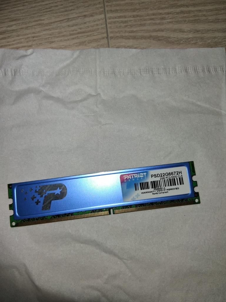 Ddr 2 ram geheugen 2 GB CL5, Computers en Software, RAM geheugen, Ophalen, Zo goed als nieuw, DDR2, Desktop