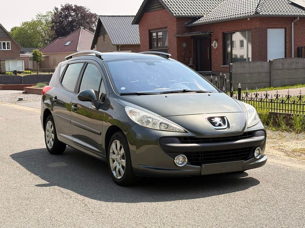 Peugeot 207 1.6benzine *GekeurdVoorVerkoop*, Auto's, Voorwielaandrijving, Stof, Zwart, 5 deurs