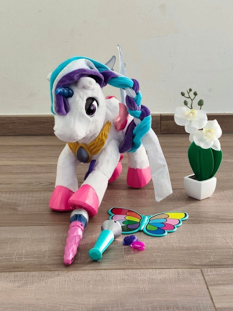 Mila unicorn, Ophalen of Verzenden, Gebruikt, 6 jaar of ouder