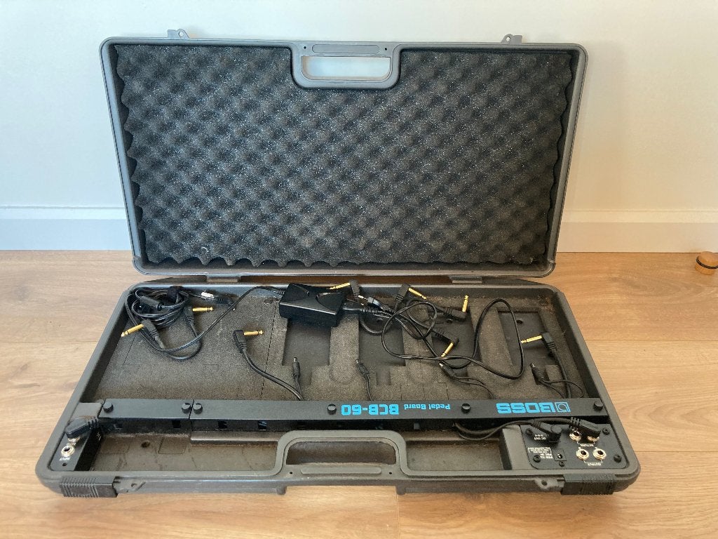 Boss BCB-60 Pedalboard, Muziek en Instrumenten, Effecten, Ophalen, Gebruikt