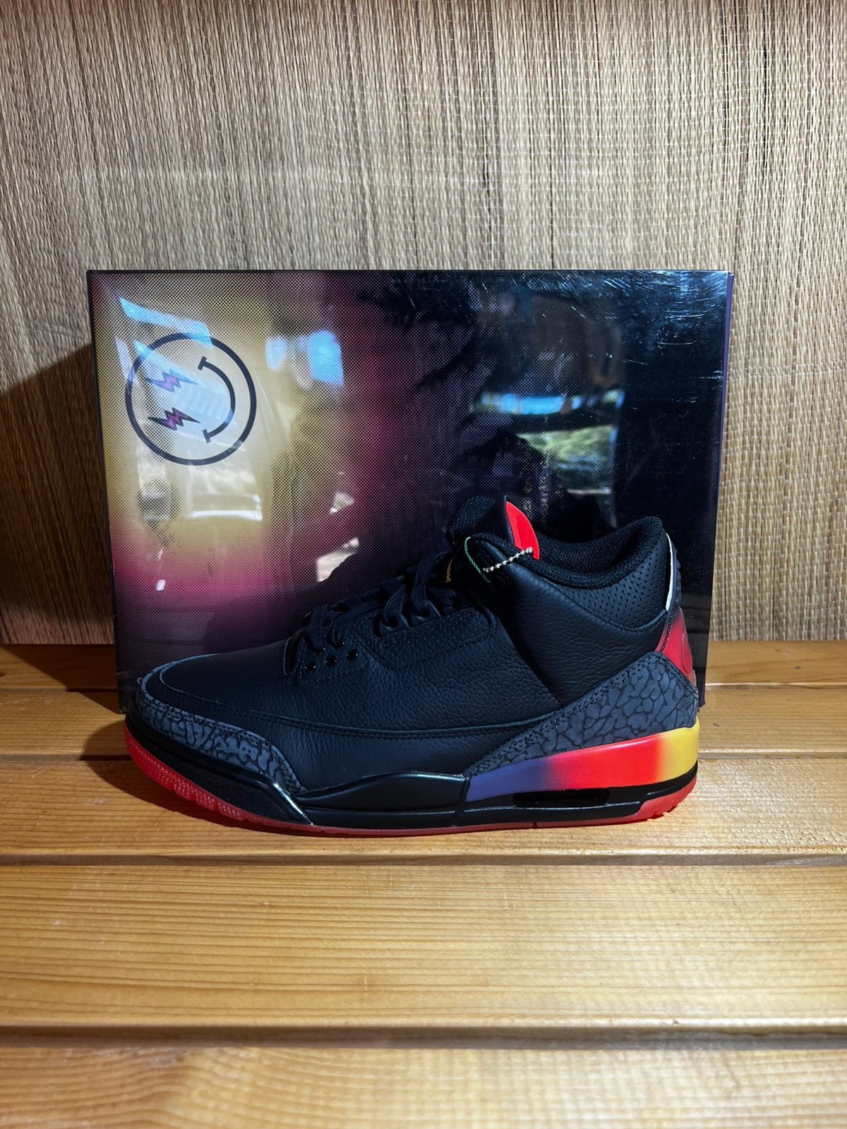 Nieuwe Nike Air Jordan 3 Retro J Balvin Rio Sneakers, Enlèvement ou Envoi, Comme neuf, Baskets