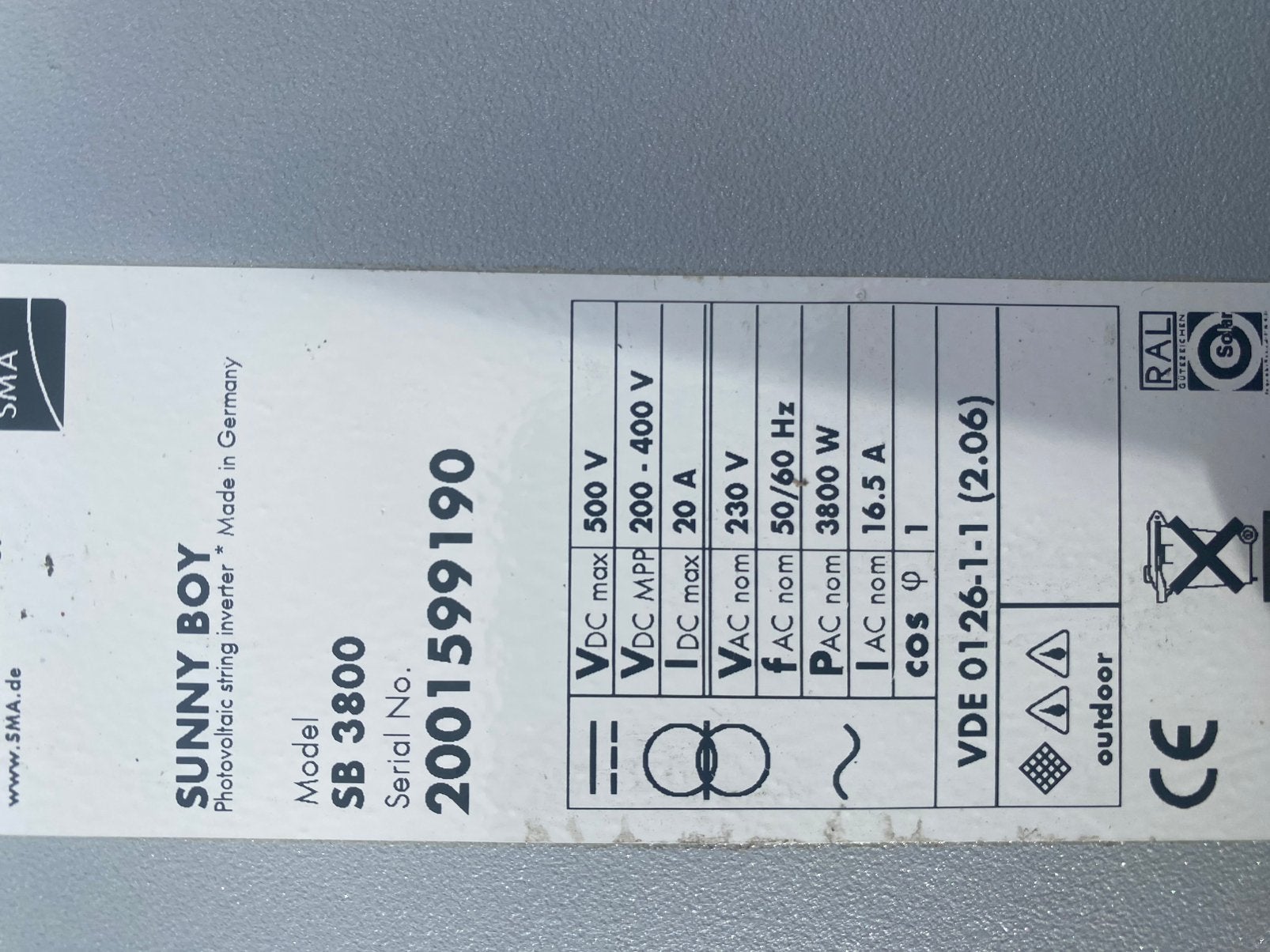 2 omvormers voor >32 zonnepanelen, Ophalen, Gebruikt