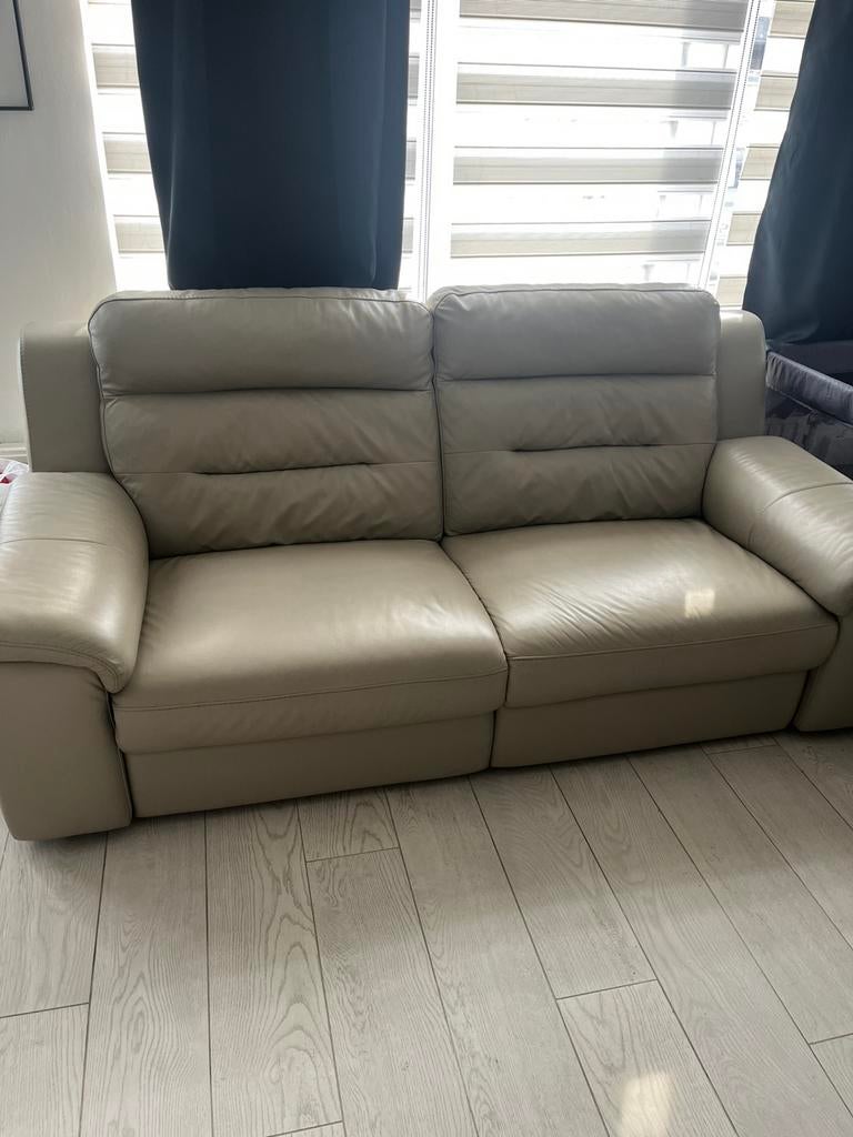️ Salon cuir 3+2 relax électrique Château d’Ax, Maison & Meubles, Canapés | Salons, Utilisé, Quatre personnes ou plus, Cuir, Enlèvement