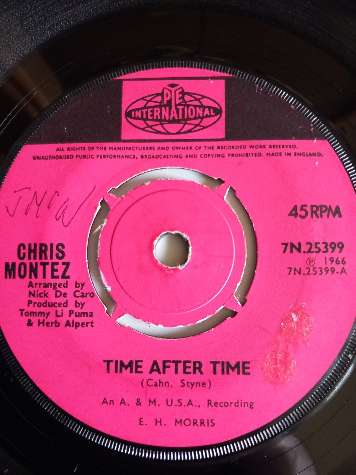 CHRIS MONTEZ .TIME AFTER TIME .60S 45T, Ophalen of Verzenden