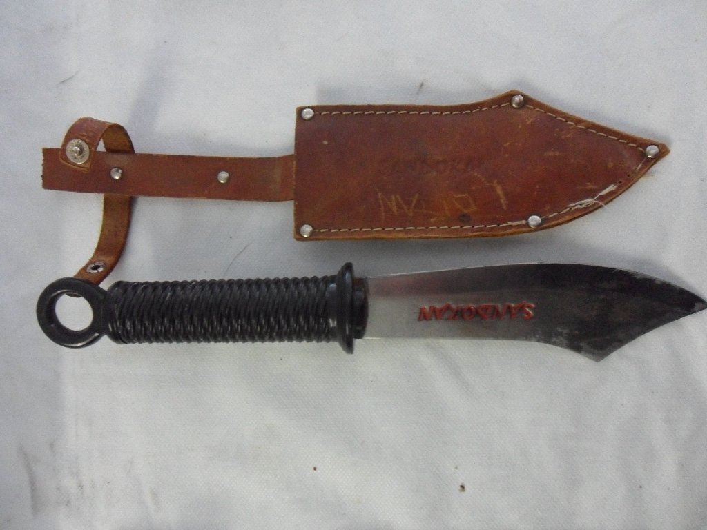objet ancien  Couteau chasse SANDOKAN, Enlèvement, Armée de terre, Épée ou sabre