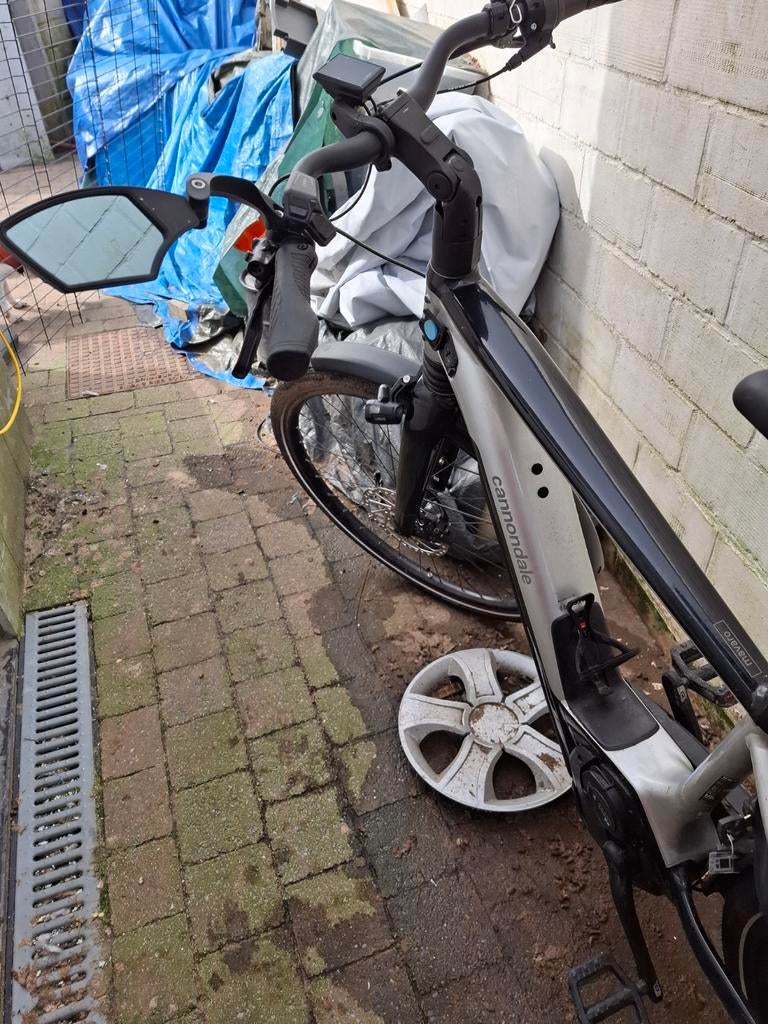 Vélo électrique avec ceinture, batterie 750 kWh, Enlèvement