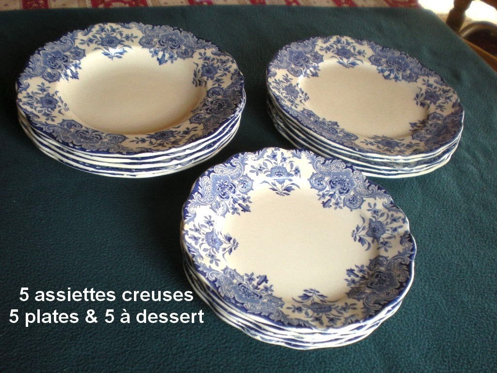 15 borden BOCH Dordrecht (5 platte - 5 diepe - 5 desserts), Ophalen