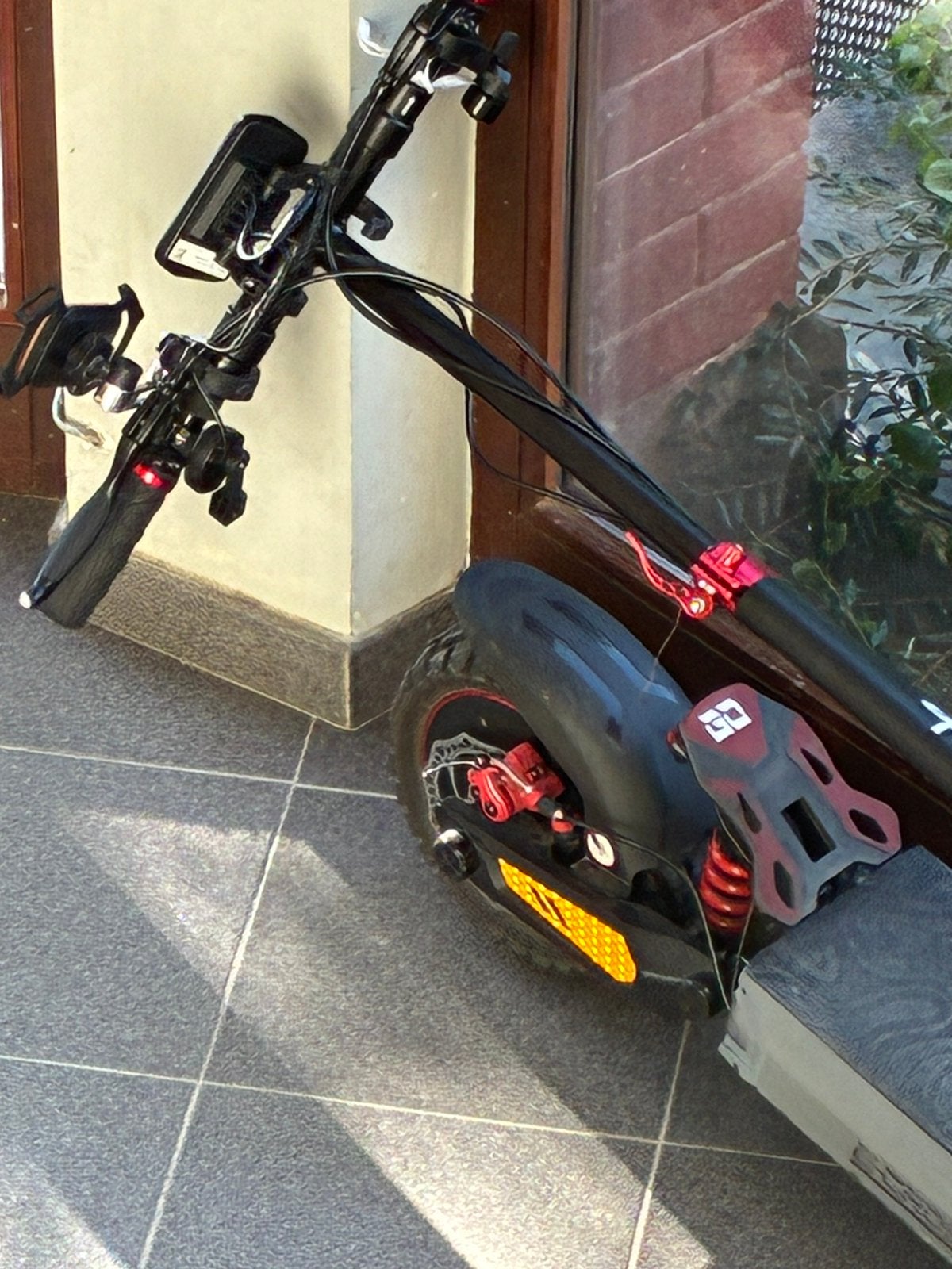 Trottinette a vendre, Enlèvement, Comme neuf