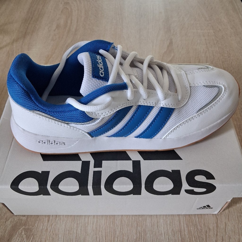Sportschoenen Adidas Wit, Hardloopschoenen, Nieuw, Overige sporten, Ophalen