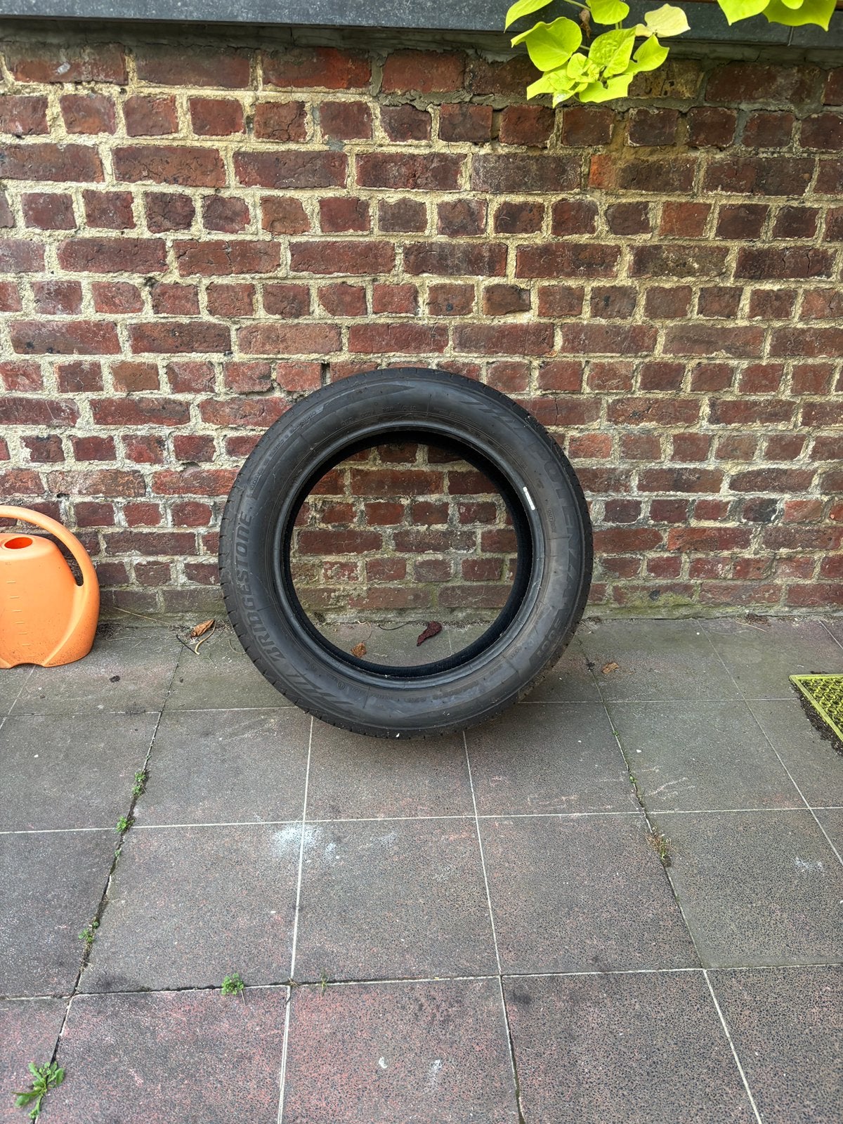 Alimentation Bridgestone 235/50 R18 97V, Neuf, Enlèvement ou Envoi, Véhicule de tourisme, Pneus été