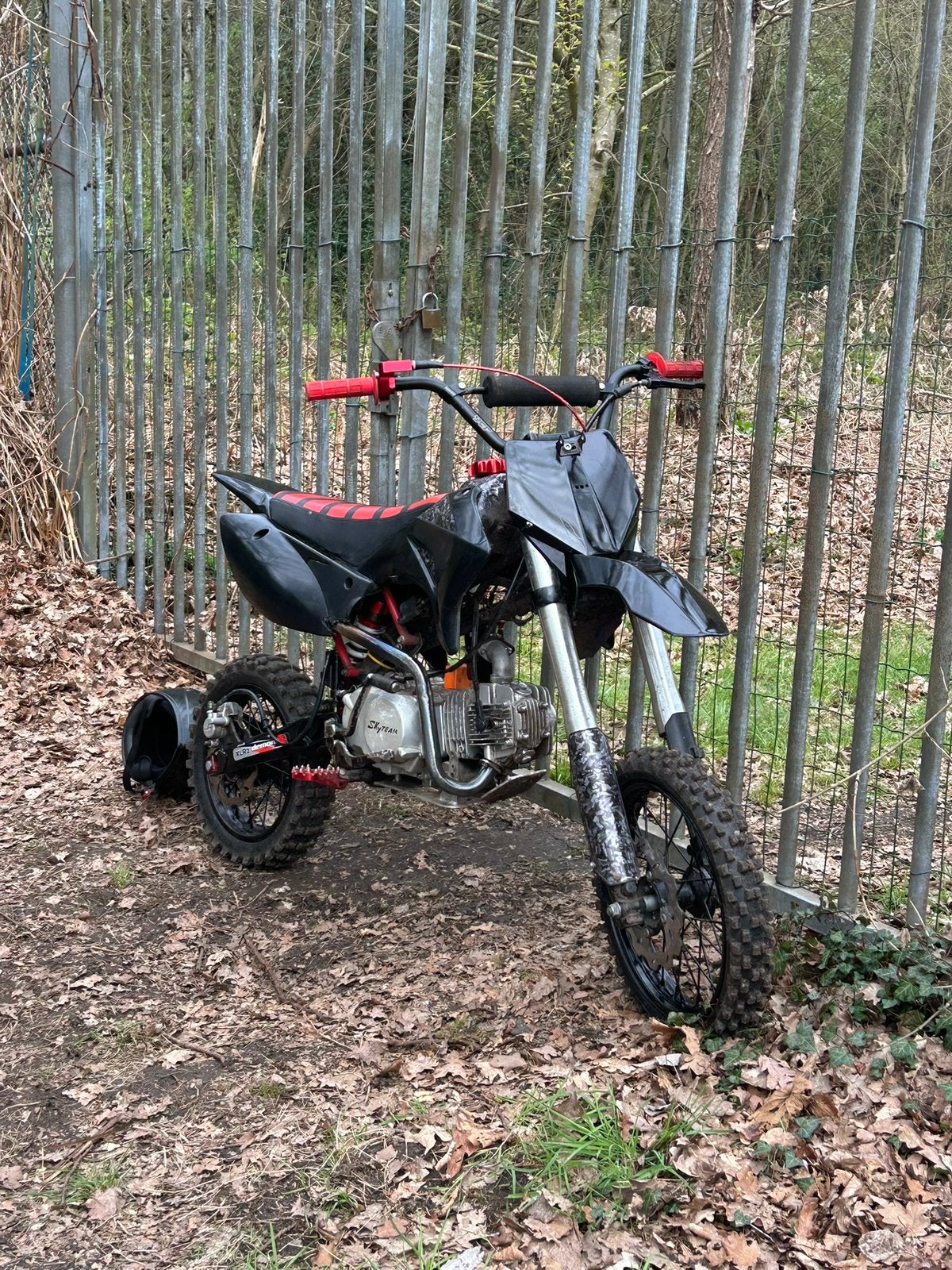 Ik verkoop min  pitbike 125cc, Fietsen en Brommers, Minibikes, Midibikes en Pitbikes, Ophalen of Verzenden, Zo goed als nieuw
