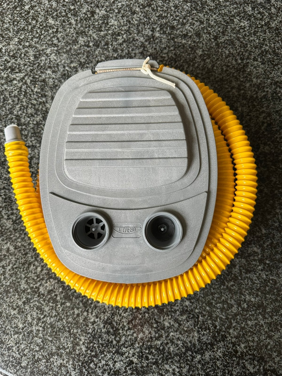 voetpompje voor zwembad of luchtmatras, Ophalen, Zo goed als nieuw