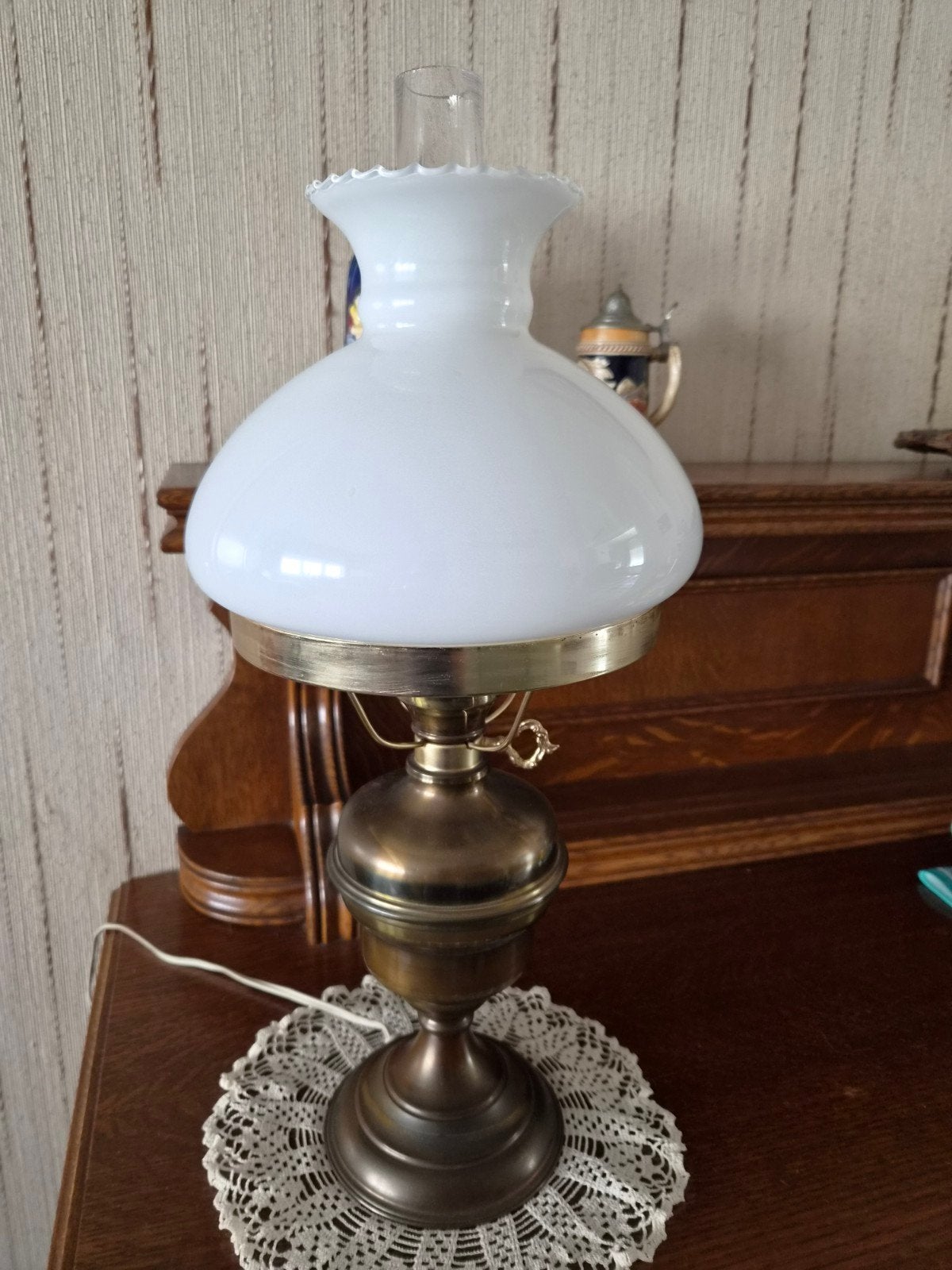 Lampe de table vintage style lampe à pétrole – Laiton & Opal, Enlèvement