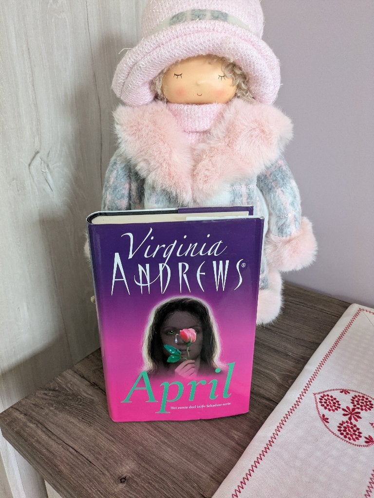 Virginia Andrews - April, Enlèvement, Utilisé, Virginia Andrews