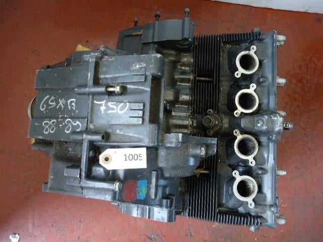 GSXR750 1985 - 1989 Suzuki Motorblok D1-19484