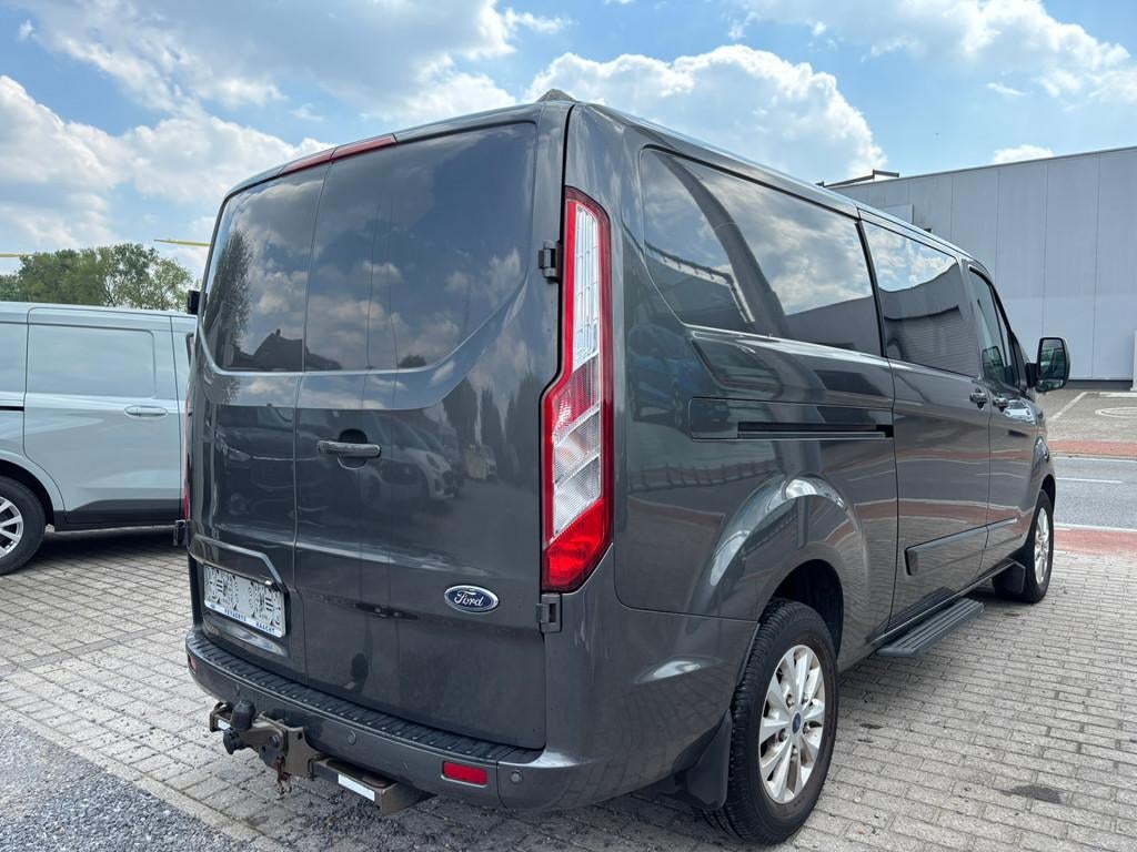 Ford Transit Custom Dubbele cabine / AUTOMAAT / L2, Auto's, Bestelwagens en Lichte vracht, Automaat, 186 g/km, Stof, Euro 6