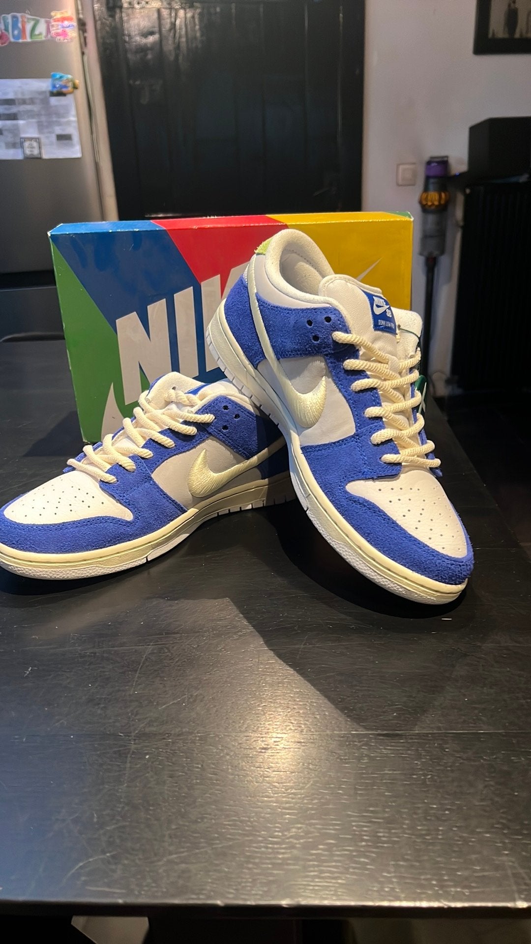 Nike SB Dunk Low x Fly Streetwear – Gardenia, Kleding | Heren, Ophalen of Verzenden, Nieuw, Blauw, Sneakers