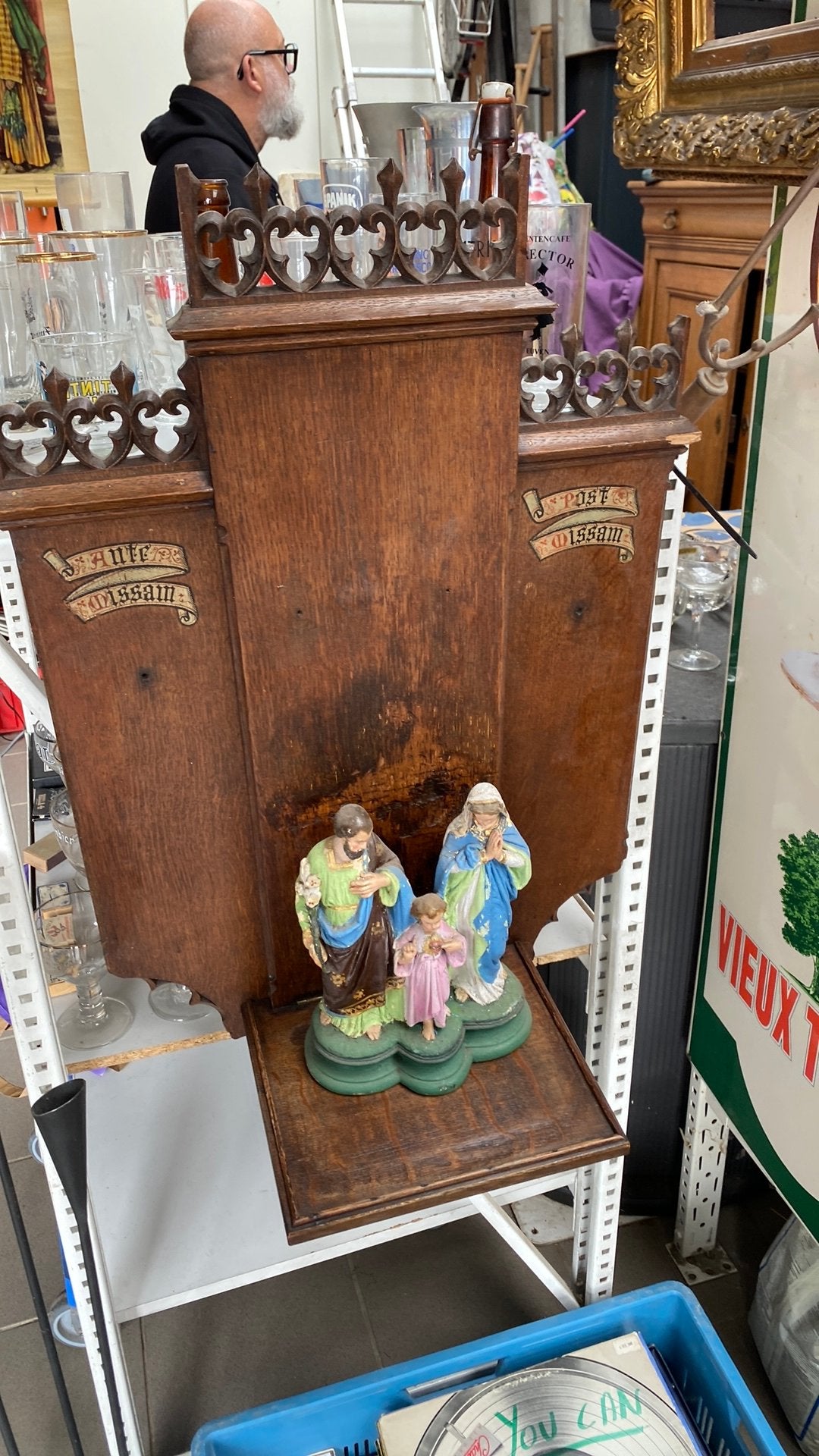 Zrticle religieux antique eglise, Enlèvement