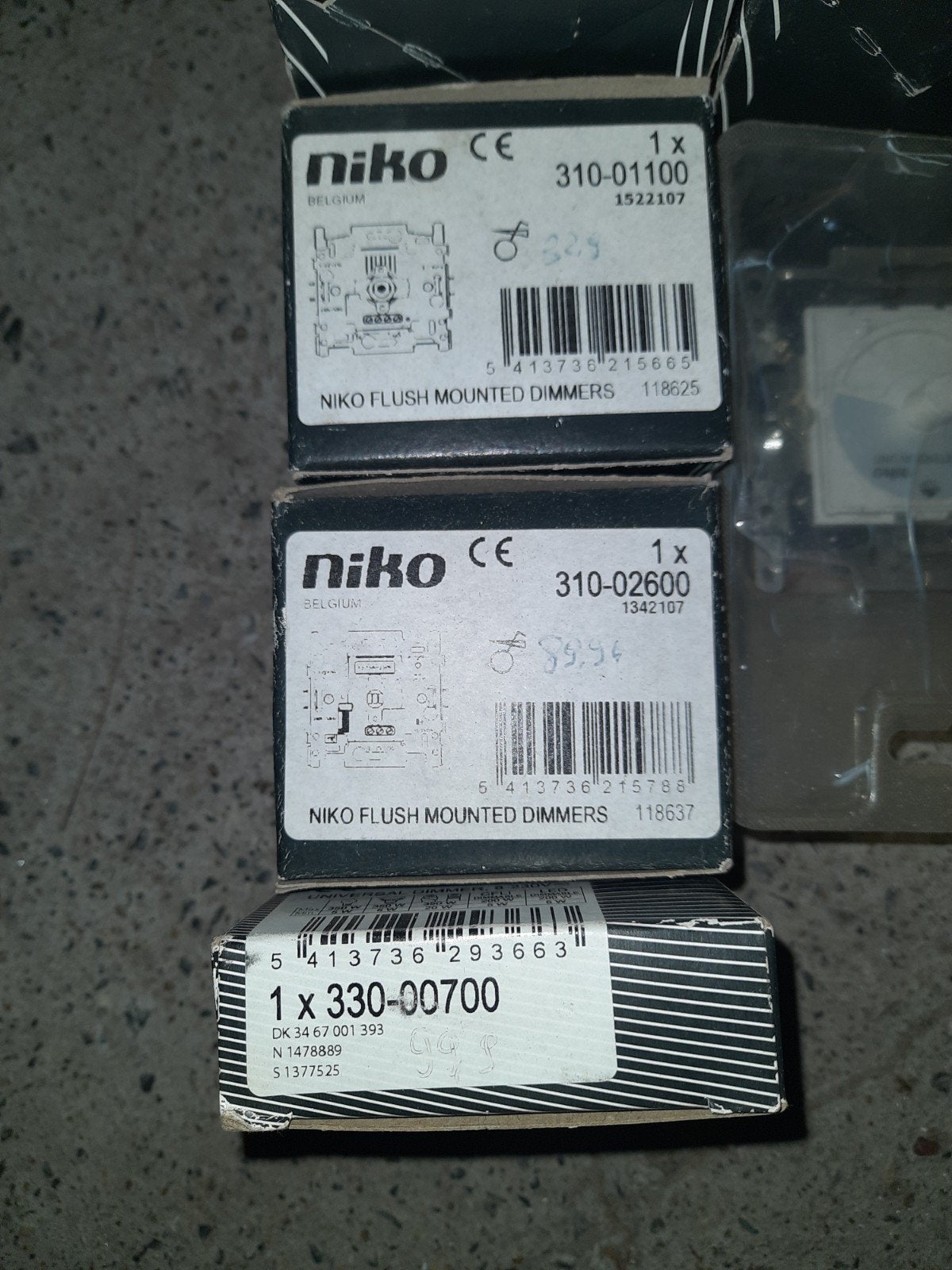3 niko dimmers modulair en 3 inbouwkoelkast.ook dim eltako, Ophalen of Verzenden, Nieuw, Dimmer