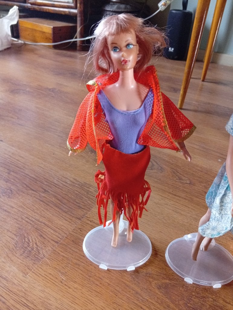 Lot n 2 de barbies des années 50 a 70, Enlèvement, Comme neuf, Barbie