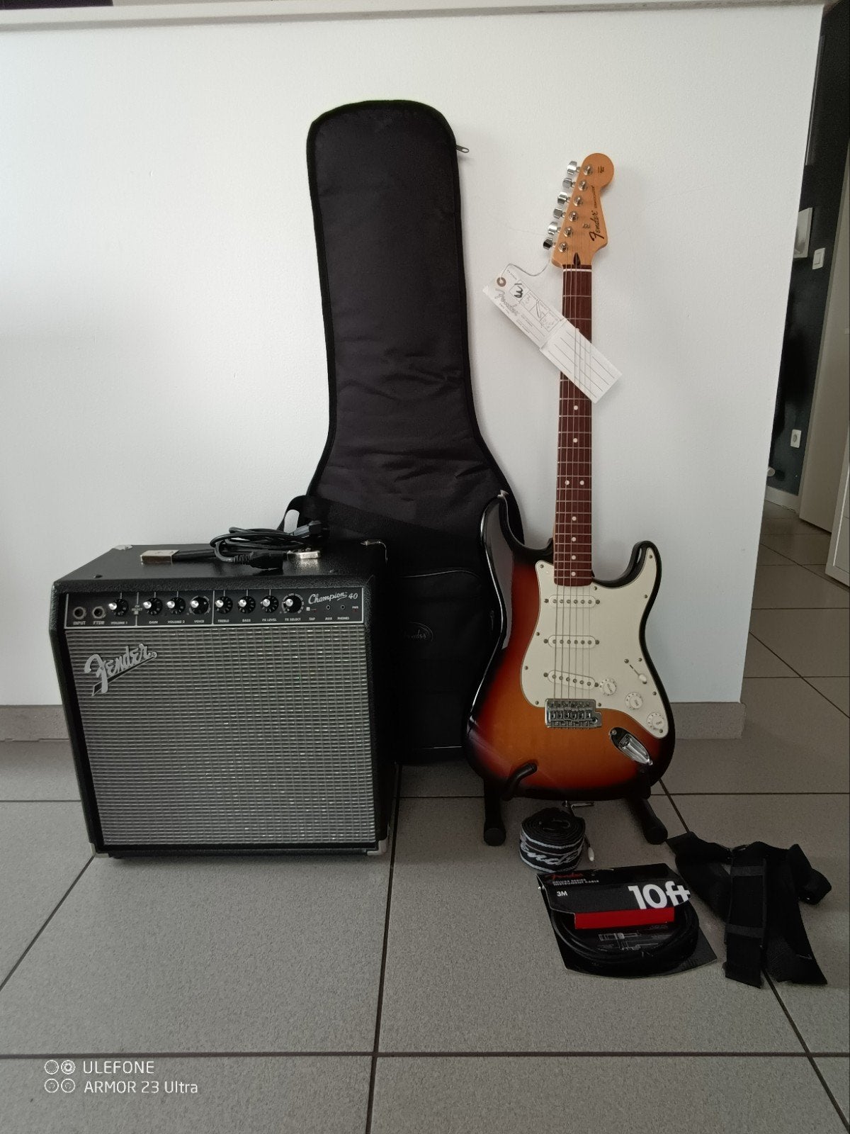 Fender Stratocaster 2012 , champion versterker 40 w, Muziek en Instrumenten, Ophalen, Fender, Nieuw, Met versterker
