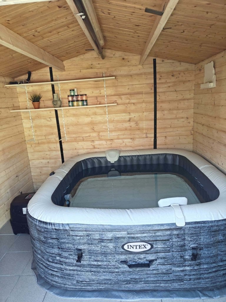 Intex Purespa Greystone Deluxe 6p, Tuin en Terras, Bubbelbaden en Hottubs, Ophalen, Zo goed als nieuw, Afdekzeil, Opblaasbaar