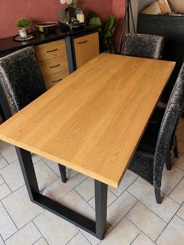 Table salle a manger, 150 à 200 cm, Cinq personnes ou plus, Métal, Comme neuf