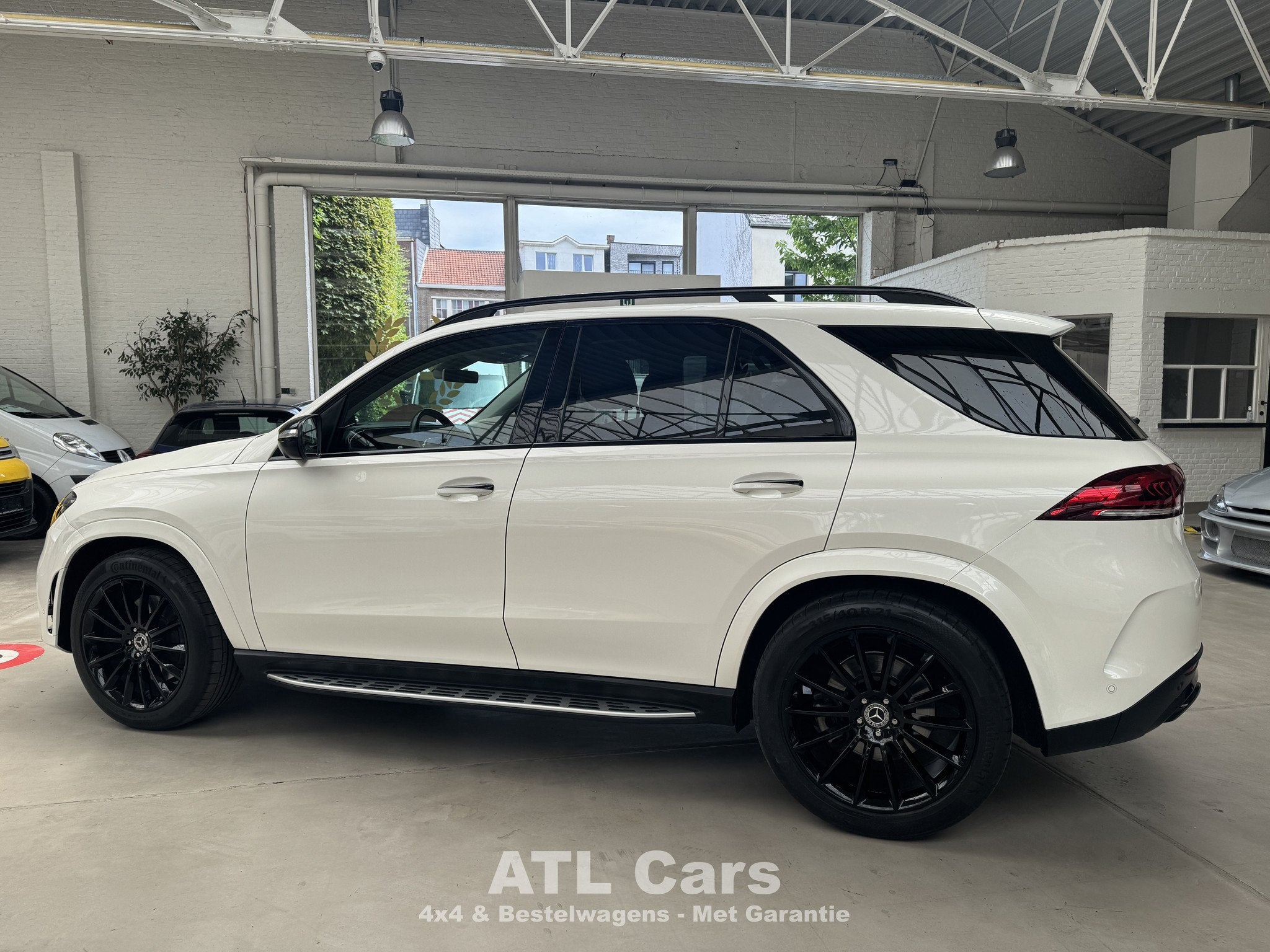 Mercedes-Benz GLE300d 4Matic | Pano | AMG Line | Full Option, Automaat, 245 pk, Gebruikt, Euro 6